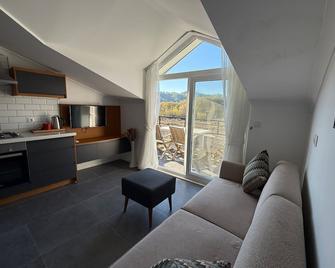 Ada Apart Otel Gocek - Göcek - Σαλόνι