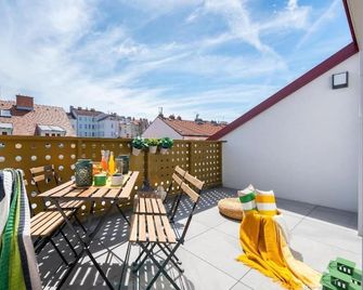Libero Apartments - Praga - Balcón