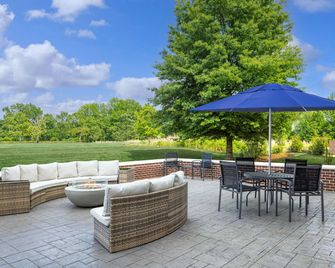 Fairfield Inn & Suites by Marriott Madison - Madison - Patio