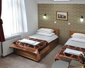 Hotel Latinski Most - Sarajevo - Bedroom