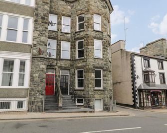 Emerald Suite, Romantic, Country Holiday Cottage In Barmouth - Barmouth - Building