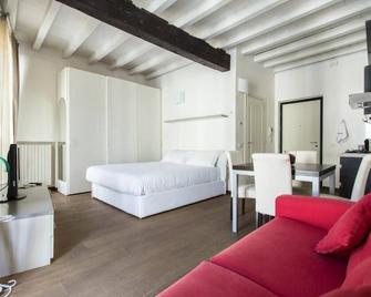 Apartment - Studio in Milan City Center - Milan - Bedroom