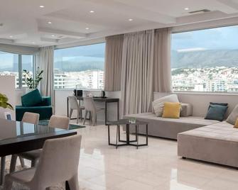 Athenaeum Grand Hotel - Athen - Wohnzimmer