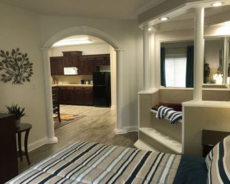 Hotel Pensacola - Pensacola