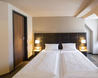 Joesepp´s Hotel Am Hallhof - Memmingen - Dormitor