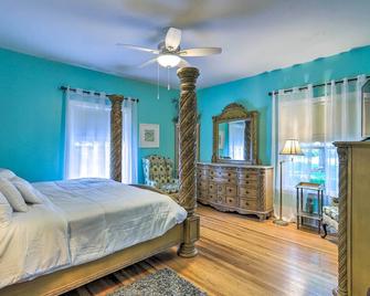 Pet-Friendly Fort Valley Home with Private Pool - Fort Valley - Bedroom