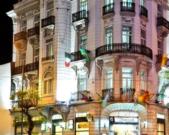 Hotel Benevento - La Plata - Edificio