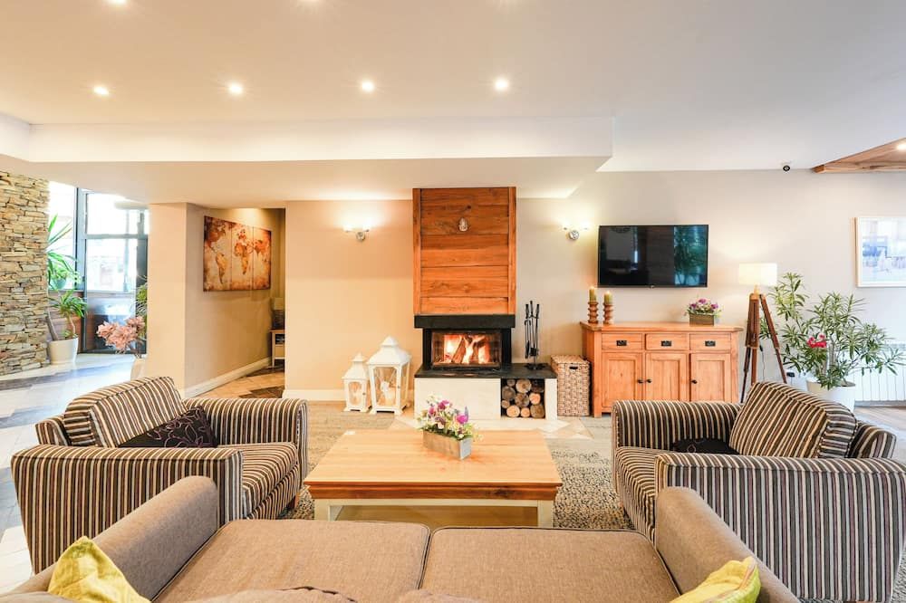 Predela 2 Aparthotel - Bansko