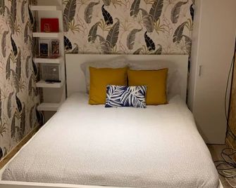 Le container - Floirac - Chambre