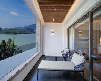 Wyndham Grand Zhaoqing Downtown - Zhaoqing - Balcony