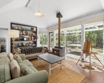 The Otways Rainforest Retreat - Barongarook - Sala de estar