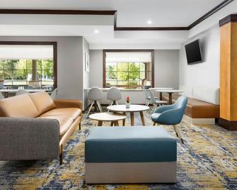 TownePlace Suites by Marriott Roswell - רוזוול - סלון