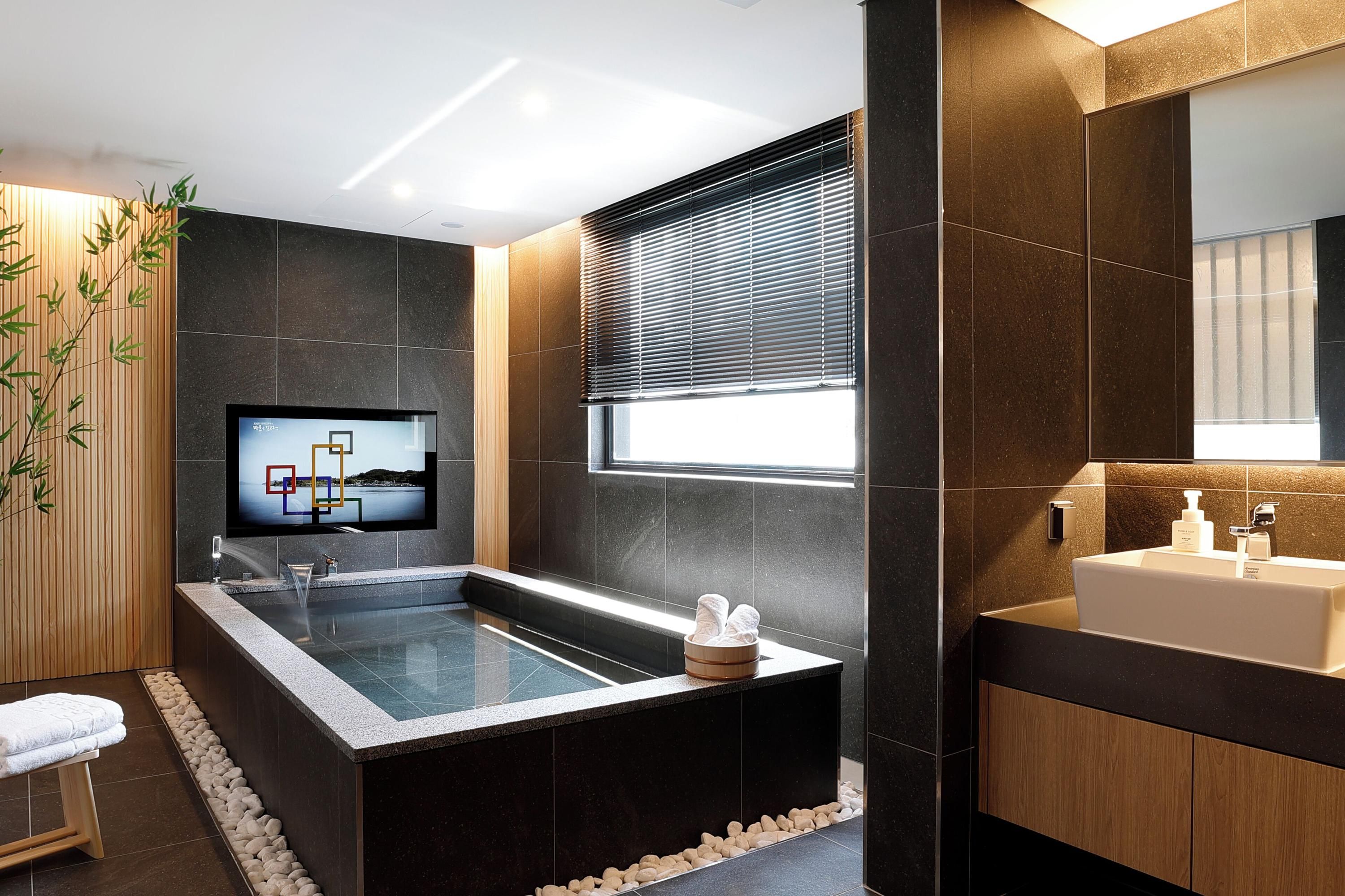 Hotel Foret The Spa - פוסן