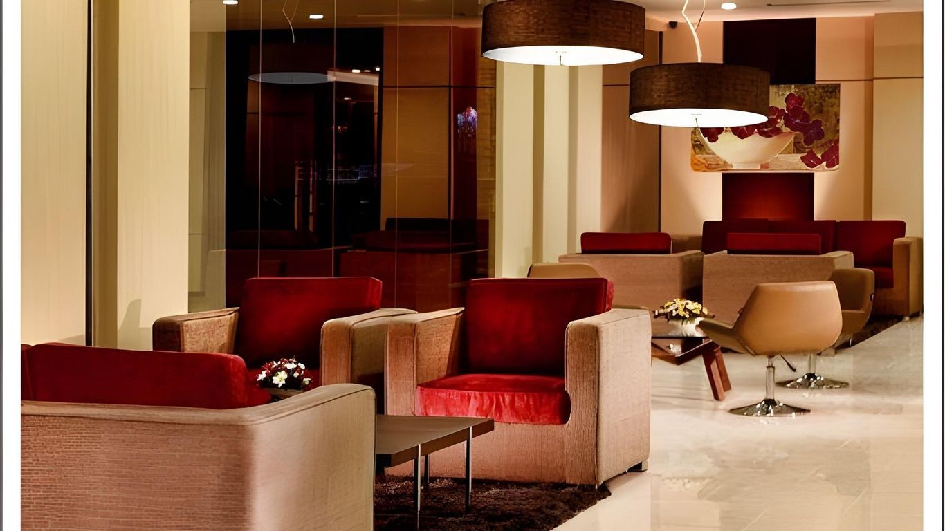 Orchardz Hotel Ayani