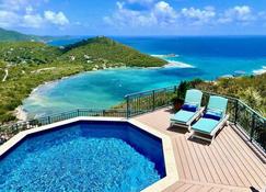 Windsong Villa - Sleeps 8 Stunning Views - Cruz Bay - Pool