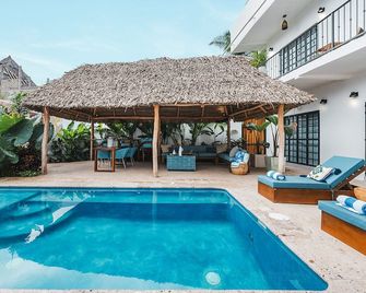 Casa Latino - San Francisco - Pool