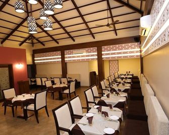 The Ocean Pearl Resort And Spa - Hubli - Restaurant