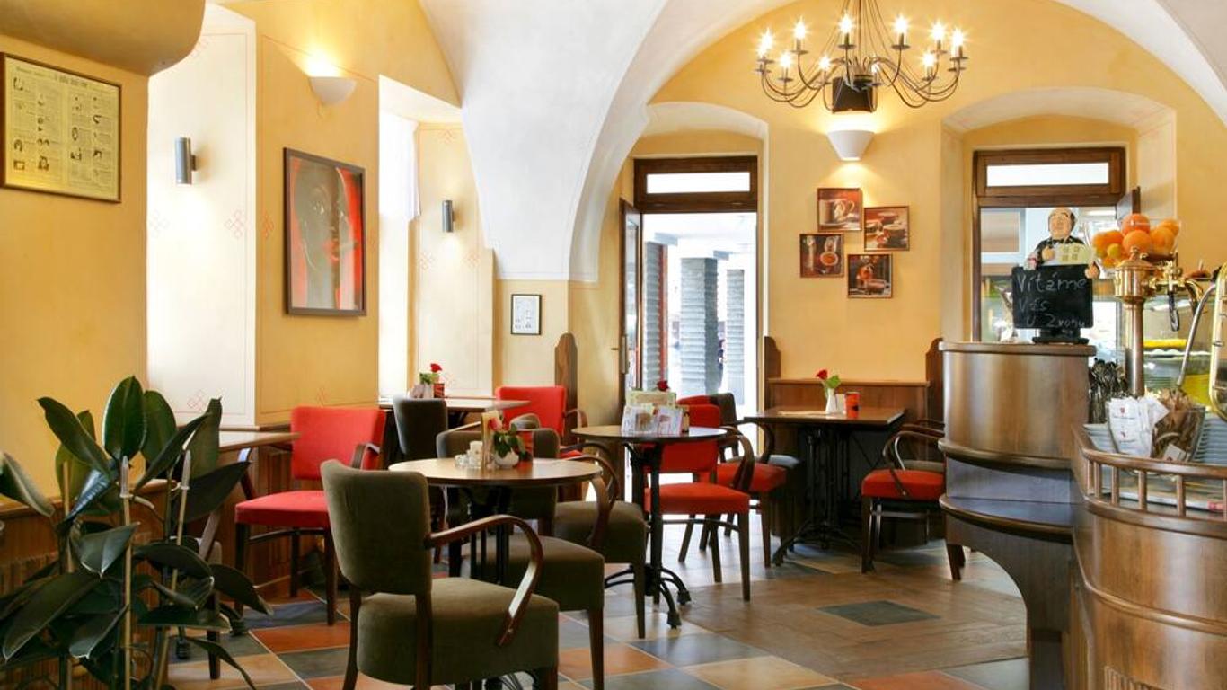 Hygge Hotel U Zvonu