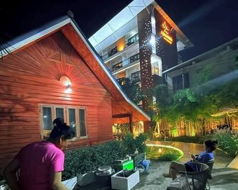 Vang Vieng Remember Hotel - Vang Vieng