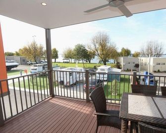 Ski Club Holiday Park - Mulwala - Balkon