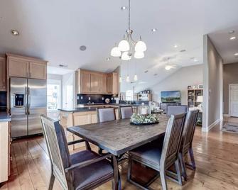 Barndominium - Buchanan - Dining room