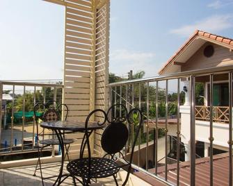 Donchai House - Chiang Mai - Balcony