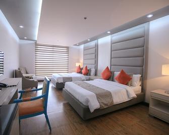 La Maja Rica Hotel - Tarlac City - Bedroom