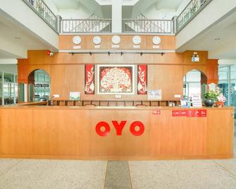 OYO 75394 Sakthong Grand Hotel - Chiang Khong