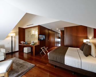 Hotel Carris Porto Ribeira - ปอร์โต - ห้องนอน