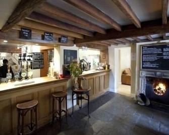 Finch's Arms - Oakham - Bar