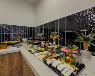 Leaf River Suites - Antalya - Bufet
