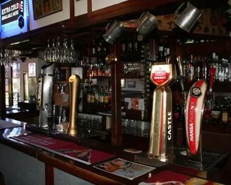 Somerset Guest Lodge - Western Cape - Somerset West - Bar