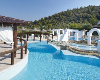 Acrotel Athena Residence - Elia Nikitis - Piscina