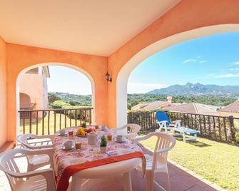 La Casa Del Faro with Private Beach - Happy Rentals - Arzachena - Balcone