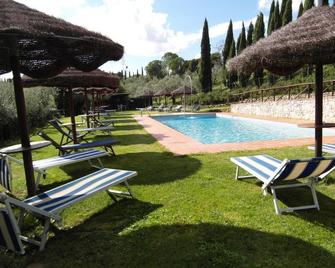Agriturismo Isola Verde - Montaione - Piscina