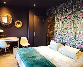 Hôtel du Commerce - Montauban - Camera da letto