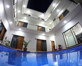 Punta Colibrí - Puerto Escondido