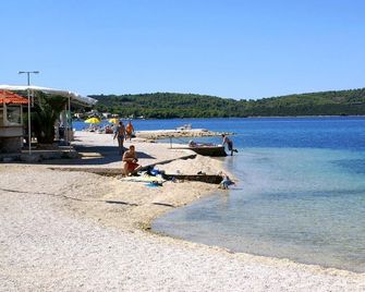 Holiday apartment with terrace | Sea view - Trogir