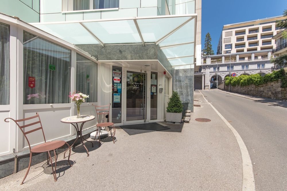 Hotel Bon Port