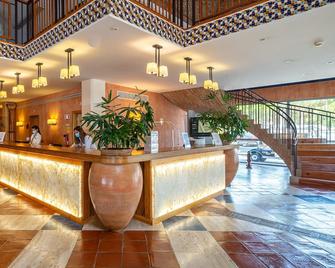 Grande Real Santa Eulalia Resort & Hotel Spa - Albufeira - Front desk