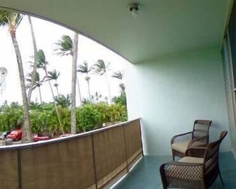 Kuau Surf North shore Maui Locally-Owned - Paia - Balcony