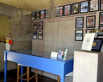 Cambiocavallo Resort - Modica - Front desk