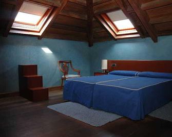 Hotel O Semaforo - Fisterra - Schlafzimmer