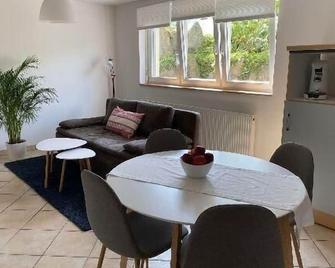 Ferienwohnung Fenimo - Elzach - Restaurant