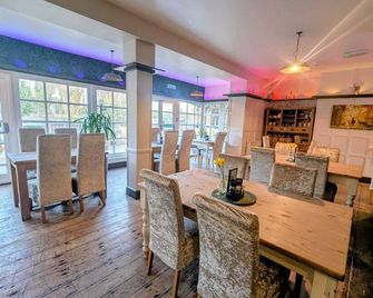The Grove Ferry Pantry Pub & Inn - Canterbury - Restaurant