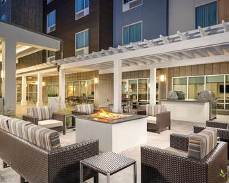 TownePlace Suites by Marriott Tuscaloosa University Area - Tuscaloosa - Innenhof