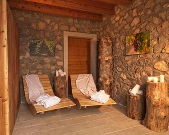 Agritur Maso Carpene - Isera - Patio