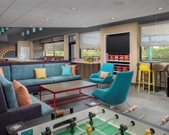 Tru by Hilton San Antonio North - San Antonio - Lounge
