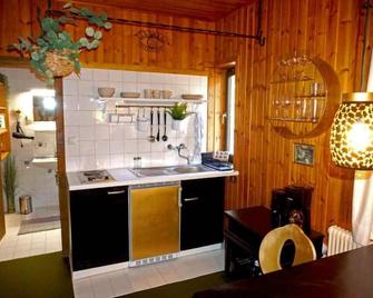 Goldspecht - Boho Appartements - Saalbach - Kök