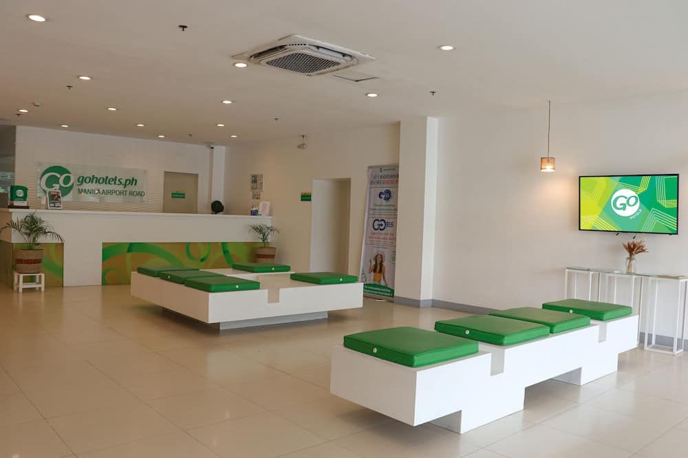 Go Hotels Manila Airport Road - פאראנקה סיטי - דלפק קבלה